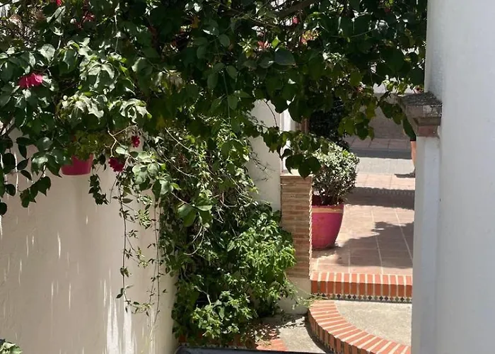 Blue Plate Old Town * Estepona